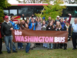 wa-bus-01-cheering.jpg